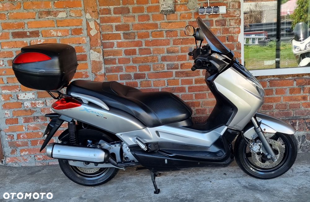 Yamaha X-max - 5