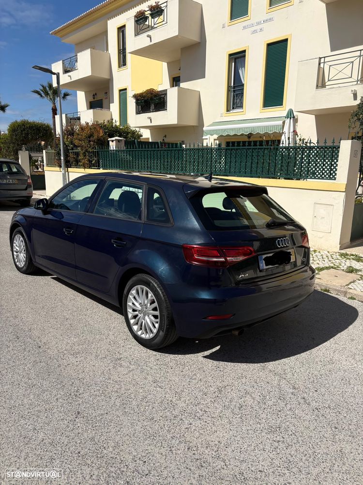 Audi A3 Sportback 1.6 TDI - 4