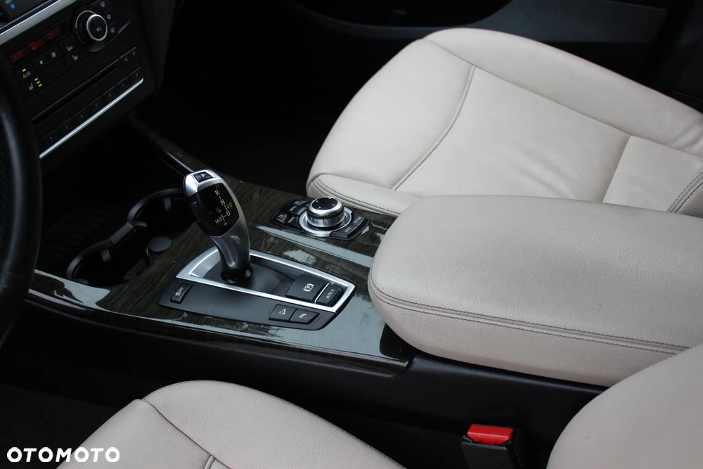 BMW X3 xDrive20d - 22