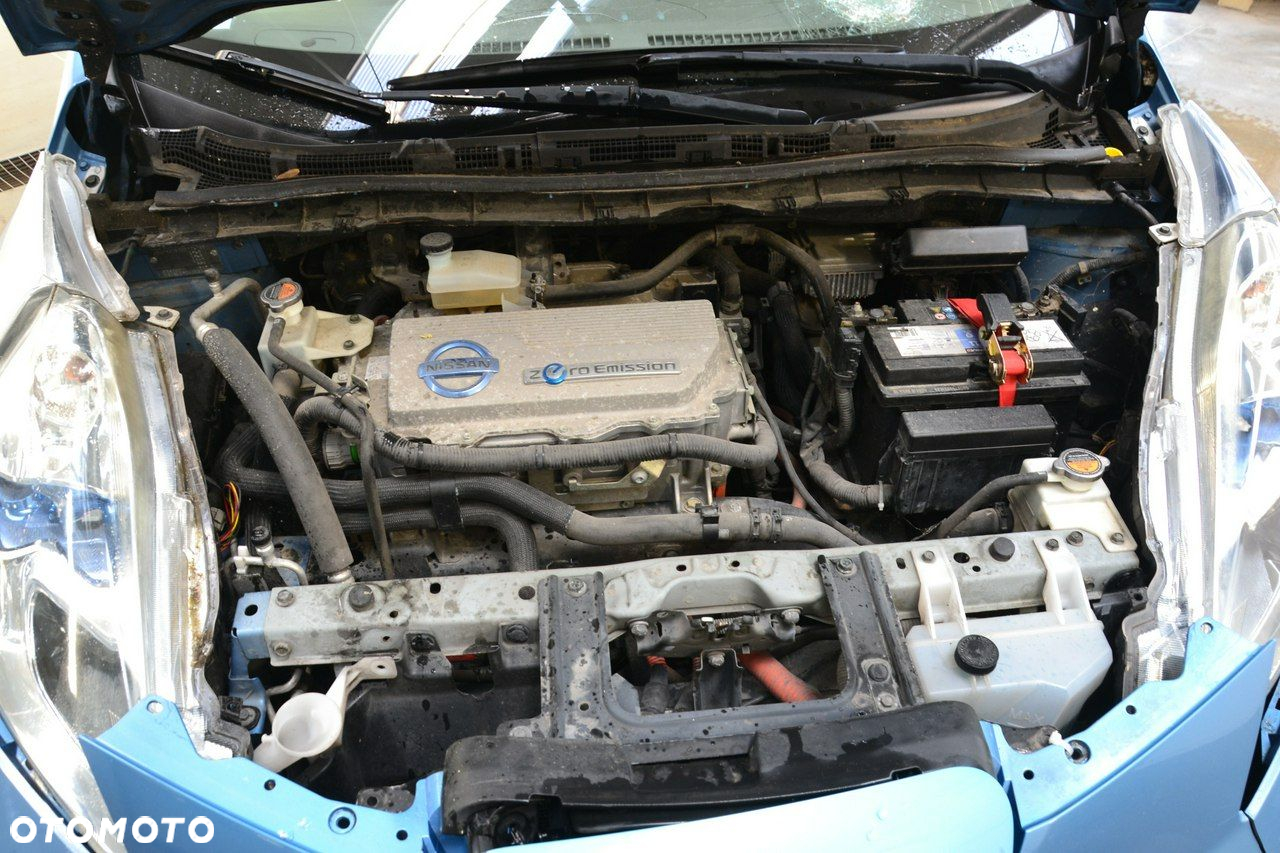 Nissan Leaf - 12