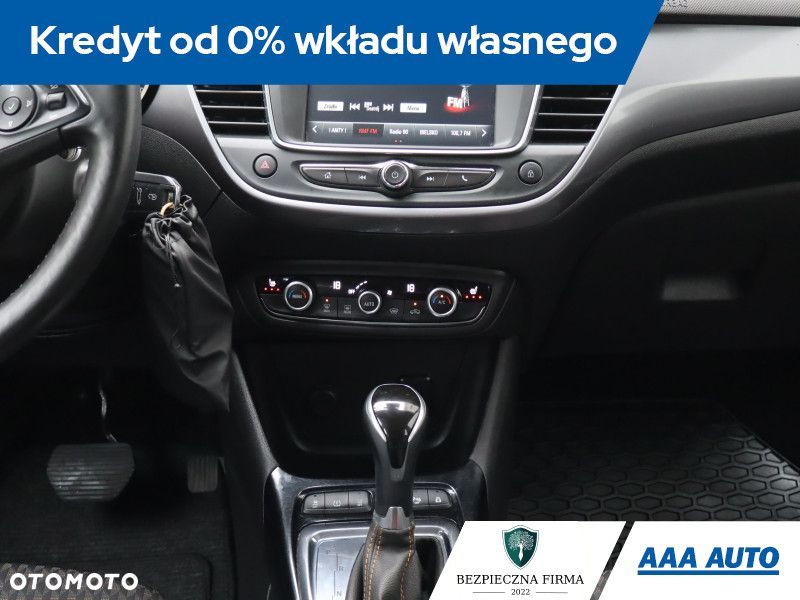 Opel Crossland X - 13