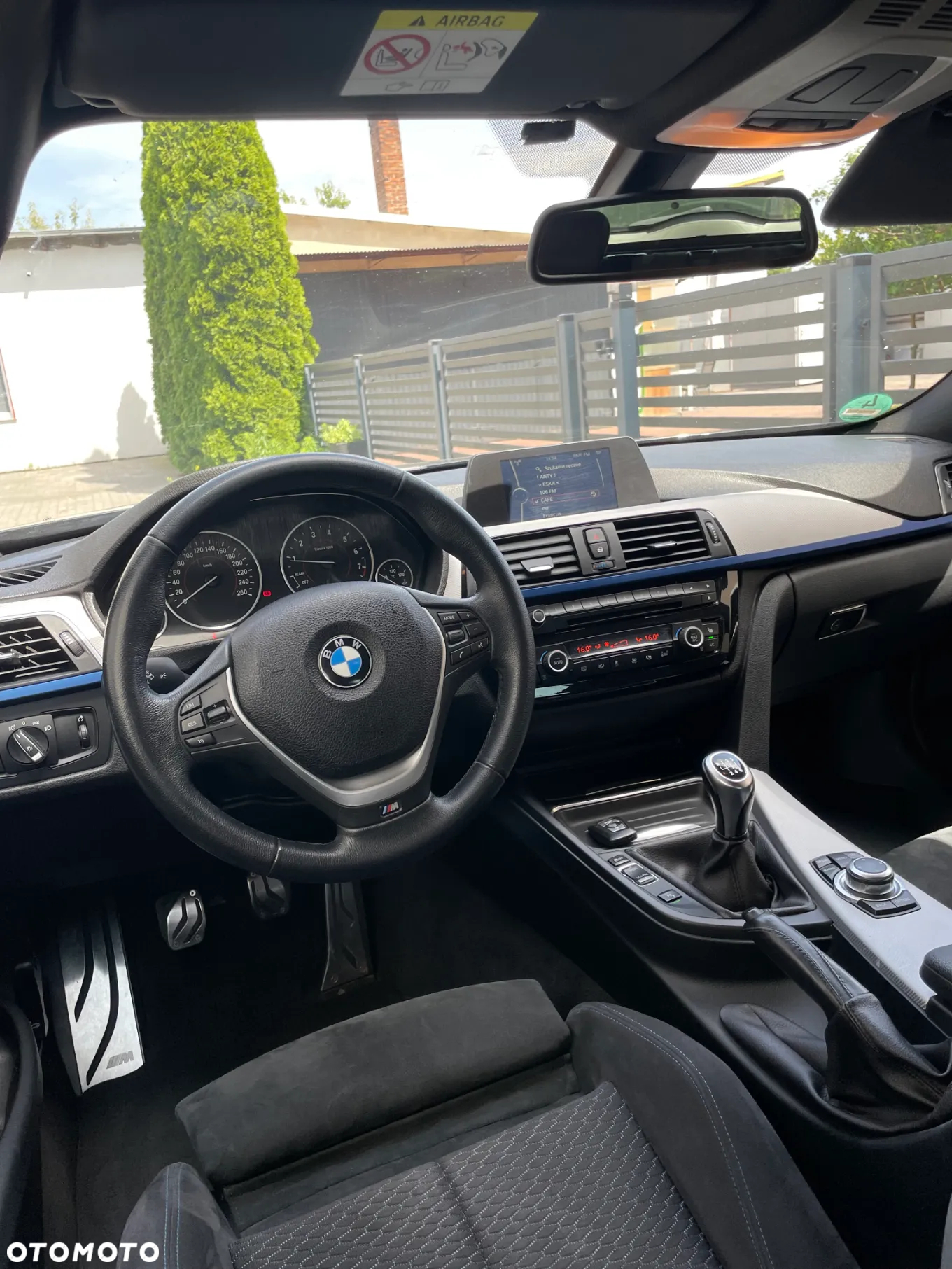 BMW Seria 3 320i - 13
