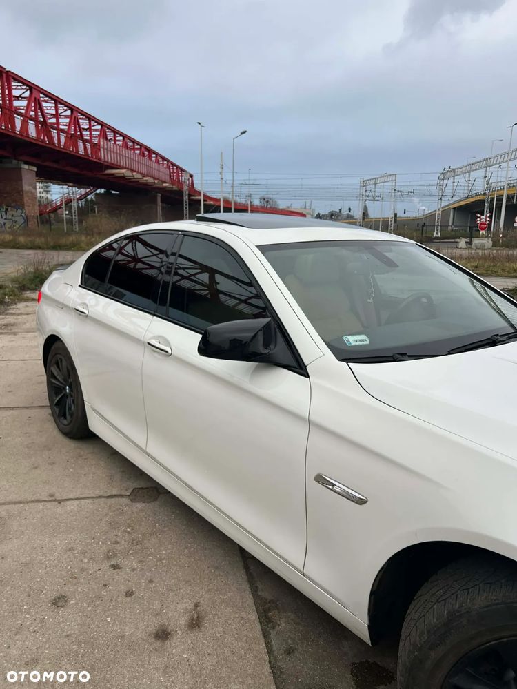BMW Seria 5 520d - 7