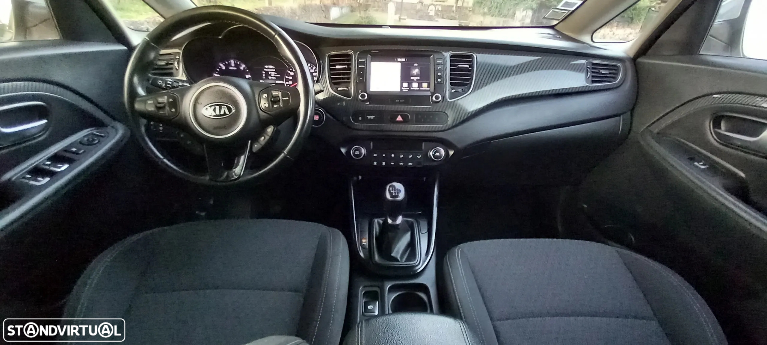Kia Carens 1.7 CRDi ISG TX - 8