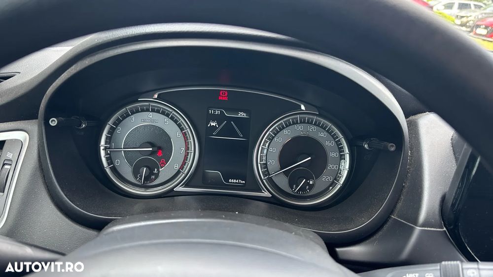 Suzuki S-Cross - 14
