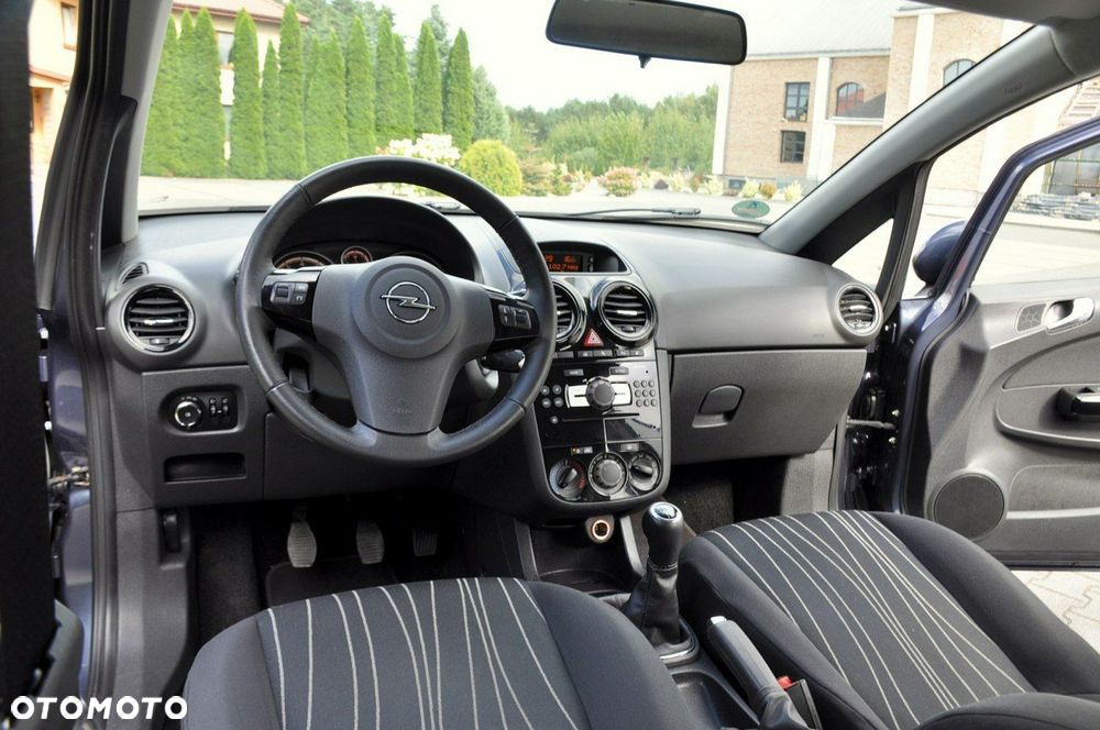 Opel Corsa - 29