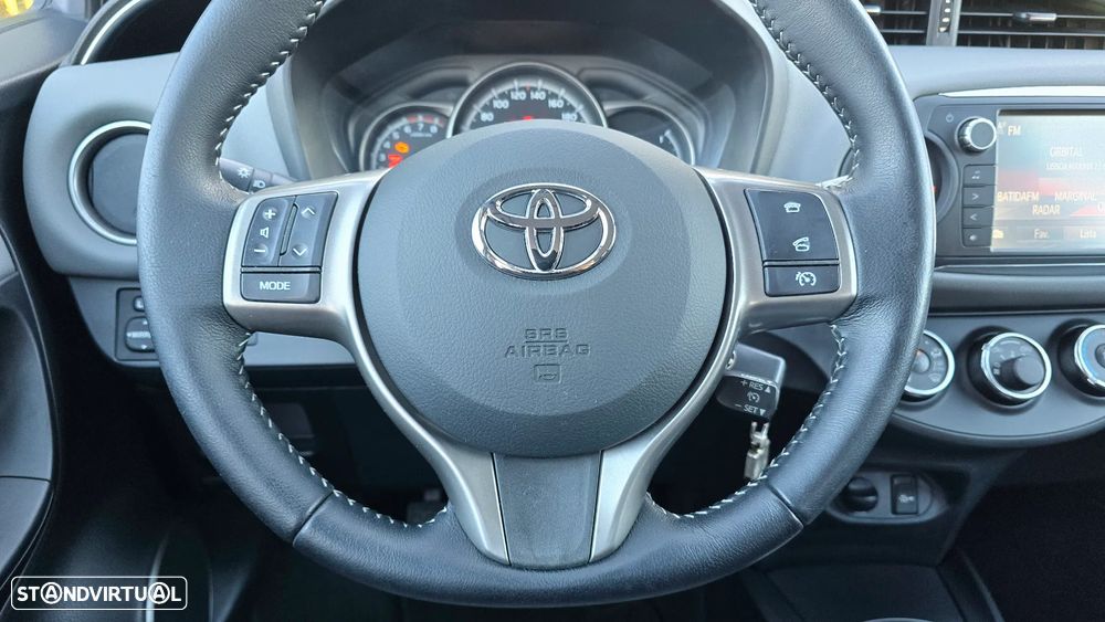 Toyota Yaris 1.0 VVT-i Comfort+P.Style - 39