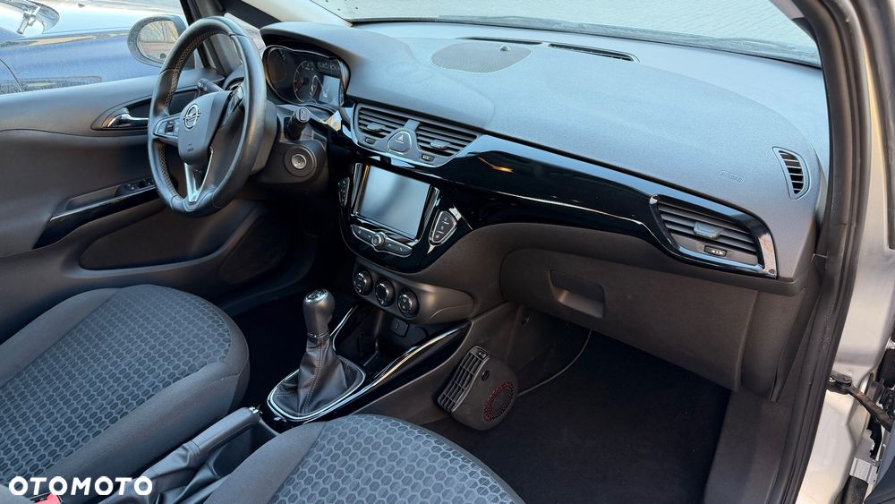 Opel Corsa 1.4 16V Cosmo - 13