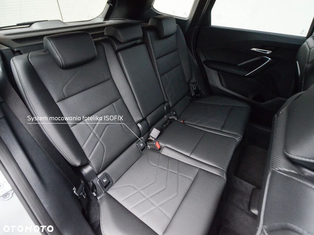 BMW X1 sDrive20i - 29