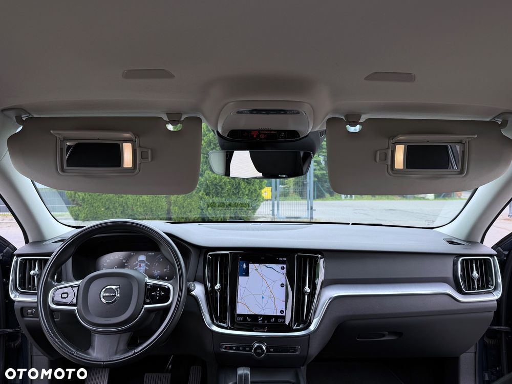 Volvo V60 B4 B Geartronic Momentum Pro - 22
