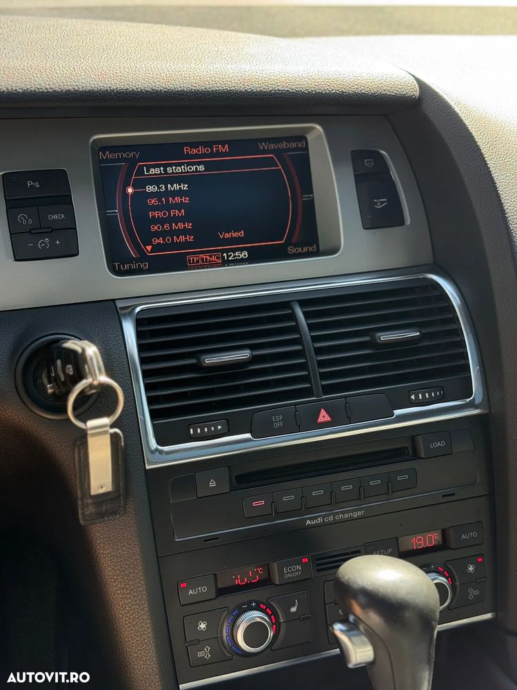 Audi Q7 3.0 TDI DPF Quattro Tiptronic - 38