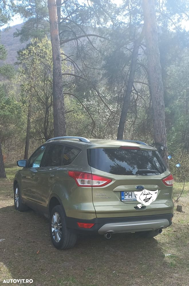Ford Kuga 2.0 TDCi Powershift 4WD Titanium - 9