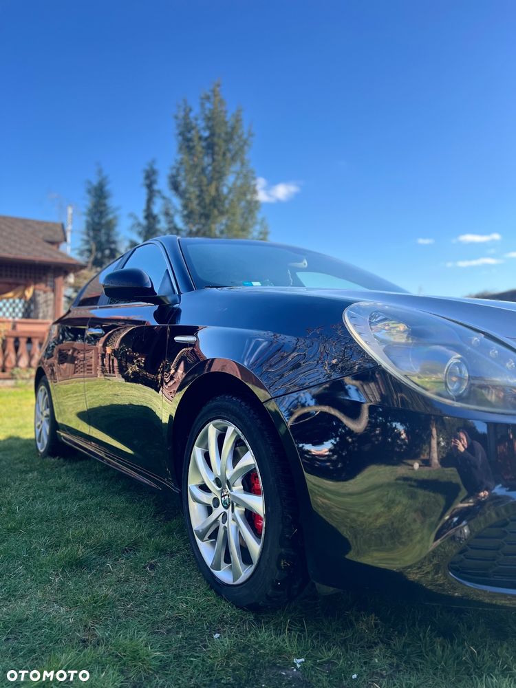 Alfa Romeo Giulietta 2.0 JTDM Distinctive - 5