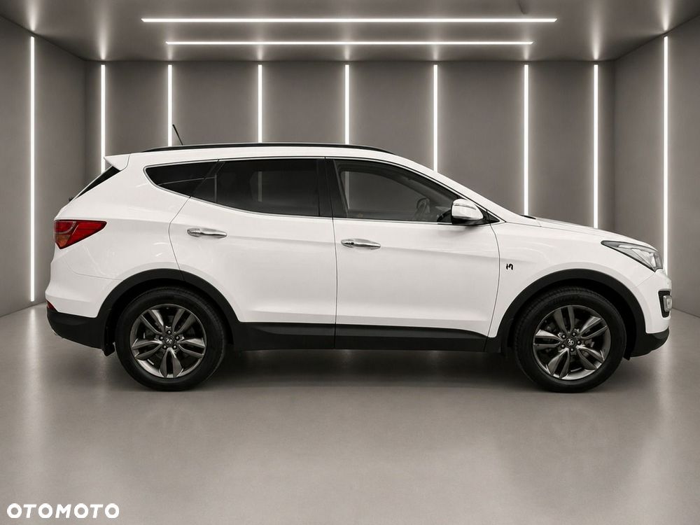 Hyundai Santa Fe - 4