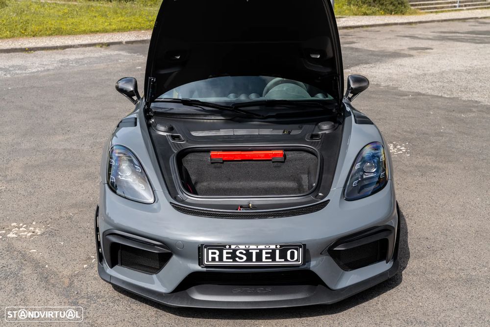 Porsche 718 Cayman GT4 RS - 16
