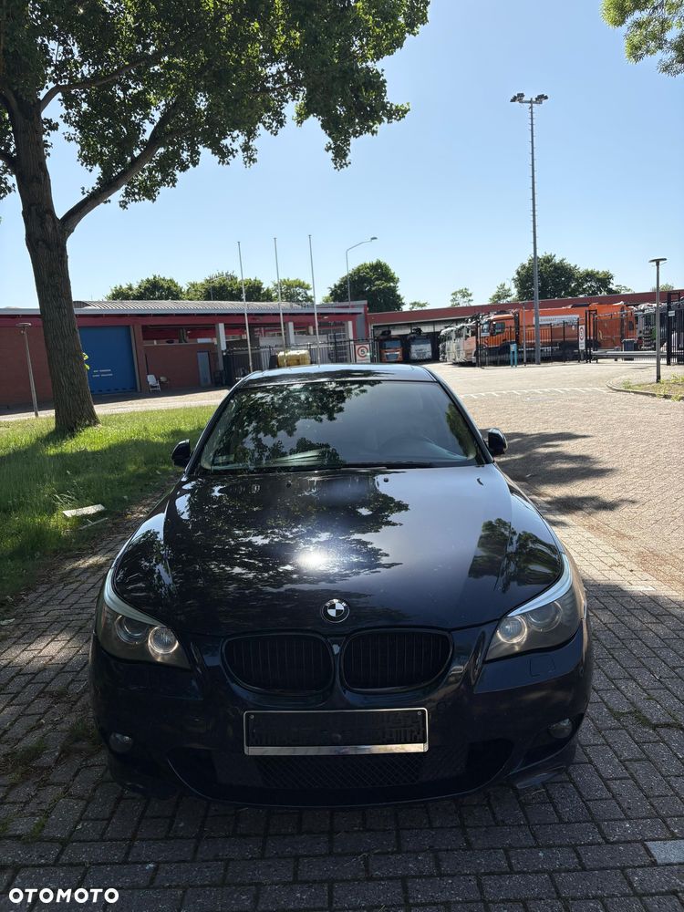 BMW Seria 5 - 1