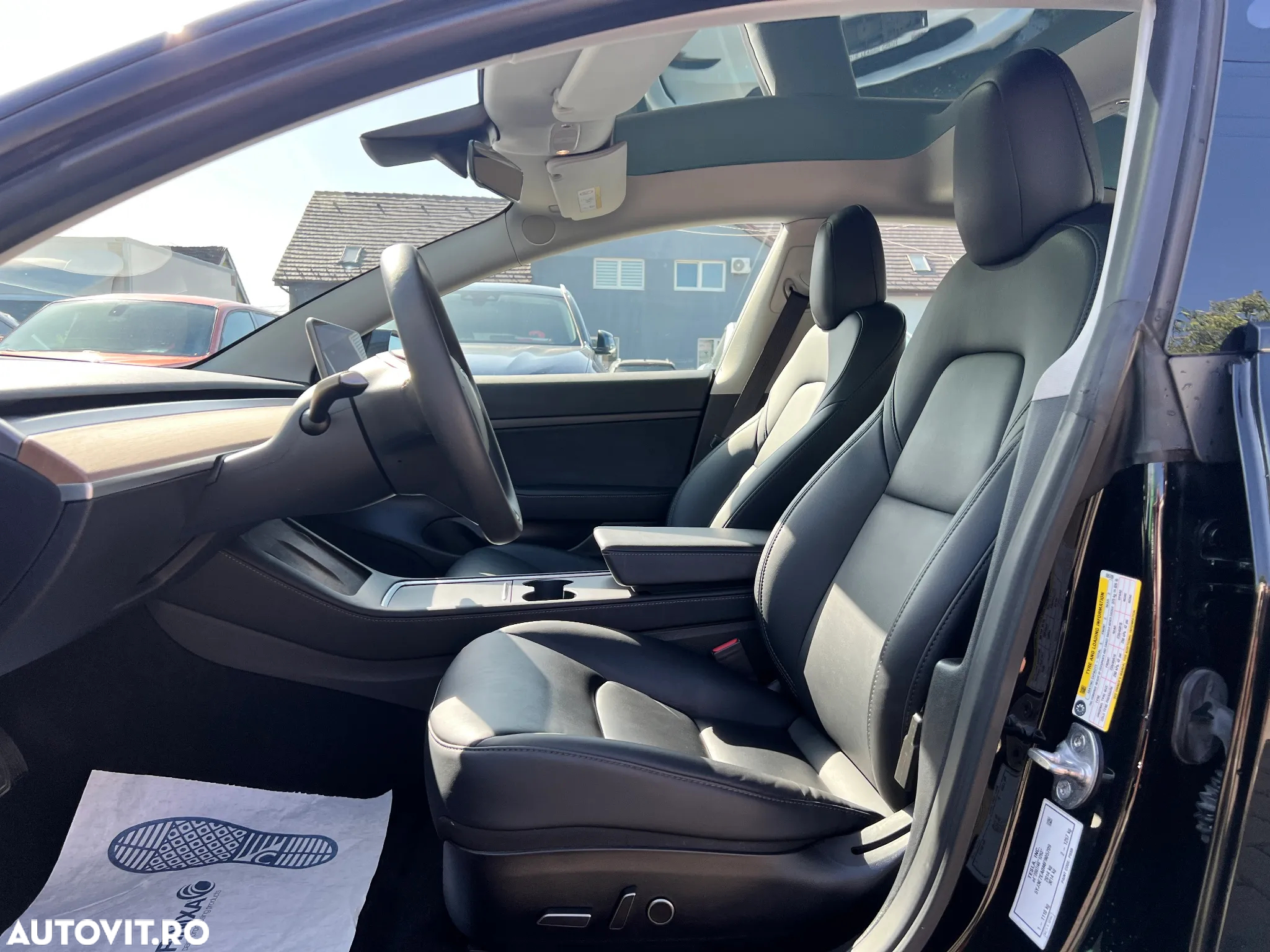 Tesla Model 3 Standard Reichweite Plus Hinterradantrieb - 9