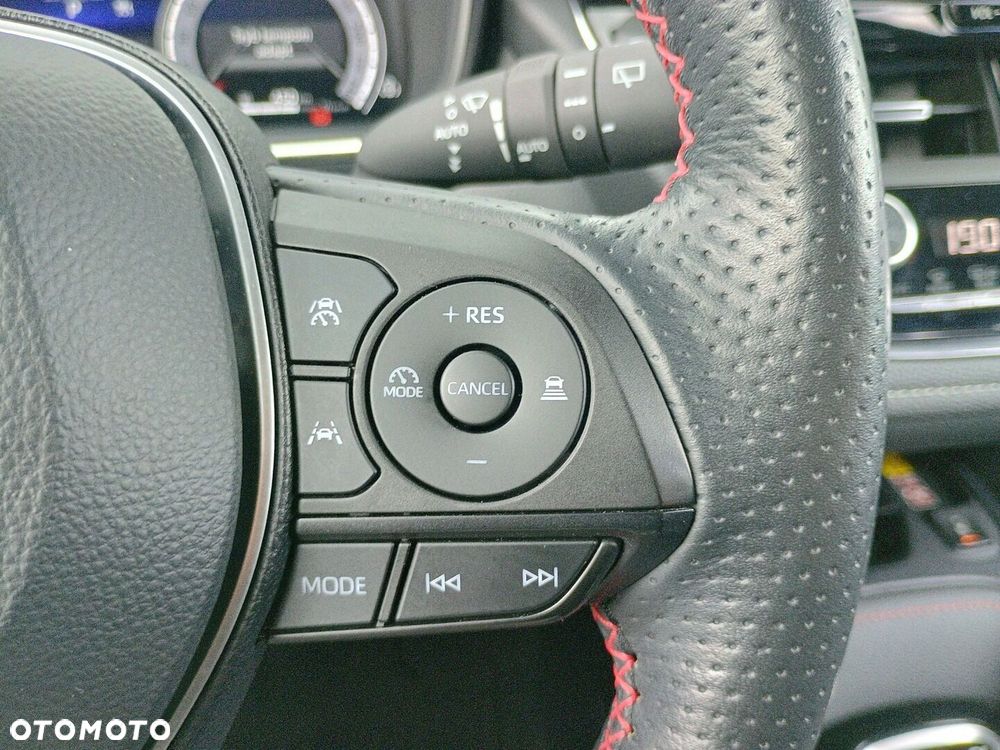 Toyota Corolla 1.8 Hybrid GR Sport - 25