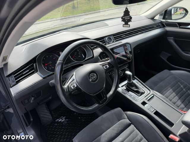 Volkswagen Passat 2.0 TSI BMT Highline DSG - 24