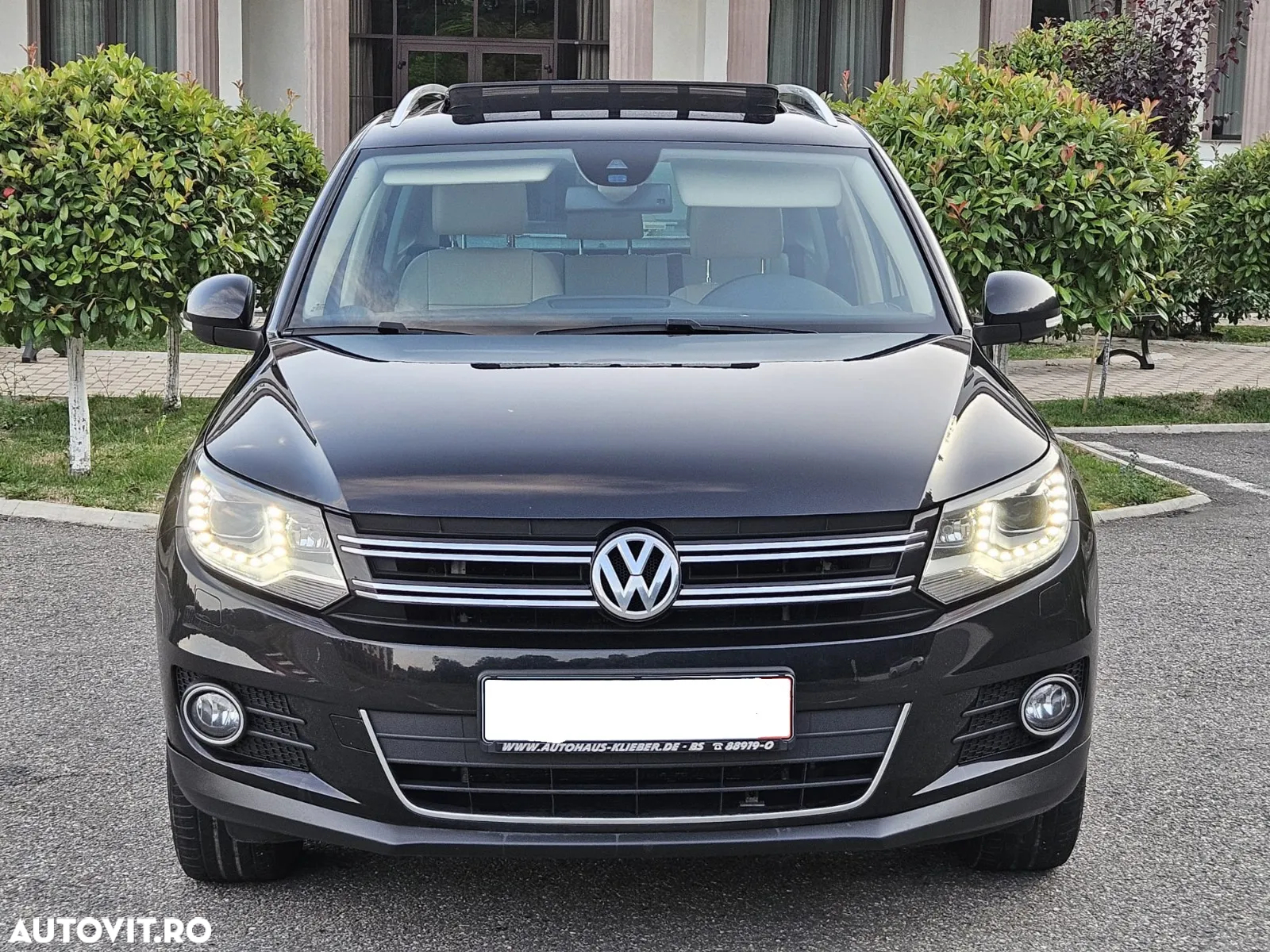 Volkswagen Tiguan 2.0 TDI DPF 4Motion BlueMotion Technology DSG Sport & Style - 24