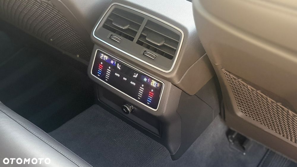 Audi A6 Avant - 16