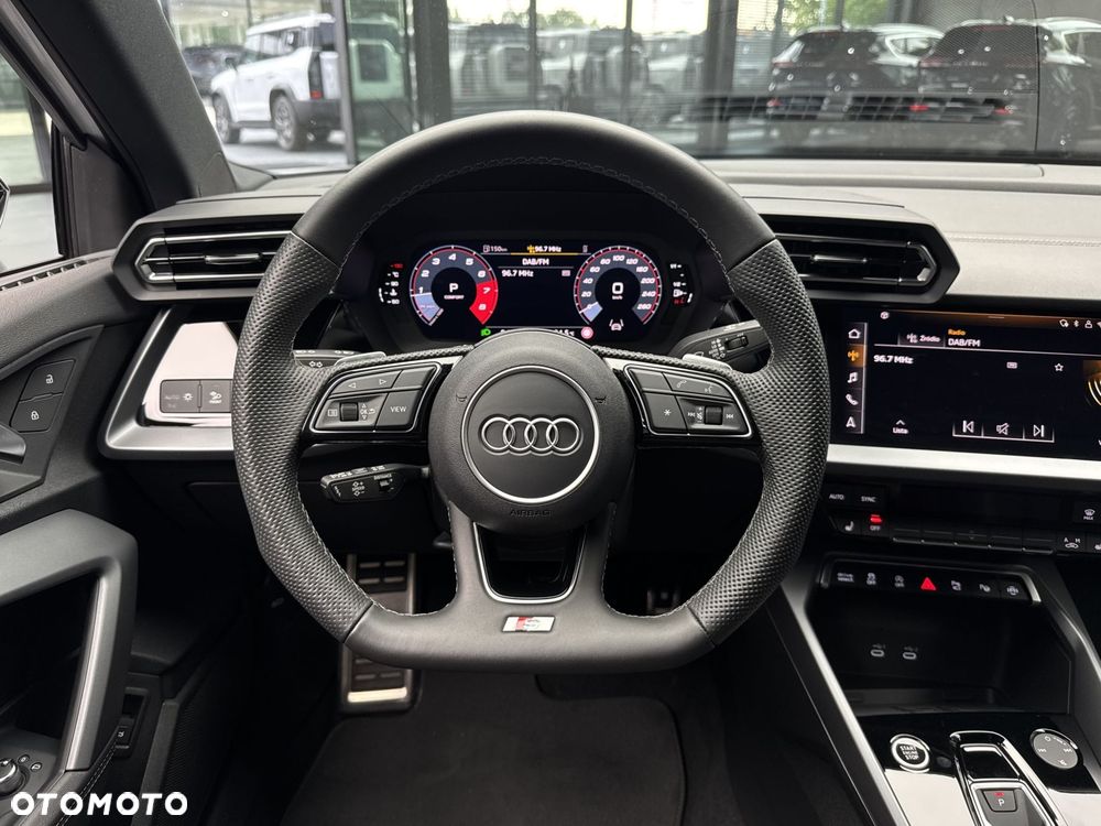 Audi A3 Limousine 35 TFSI mHEV S Line S tronic - 17