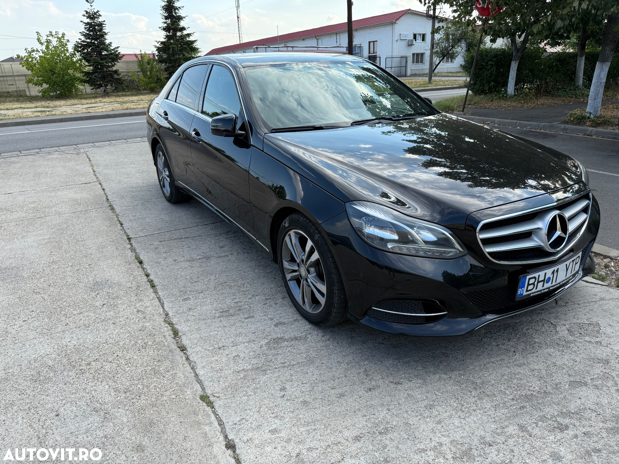 Mercedes-Benz E 220 BlueTEC 9G-TRONIC Avantgarde - 11