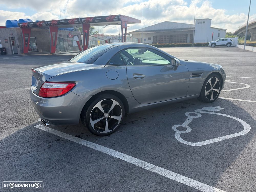 Mercedes-Benz SLK 200 - 12