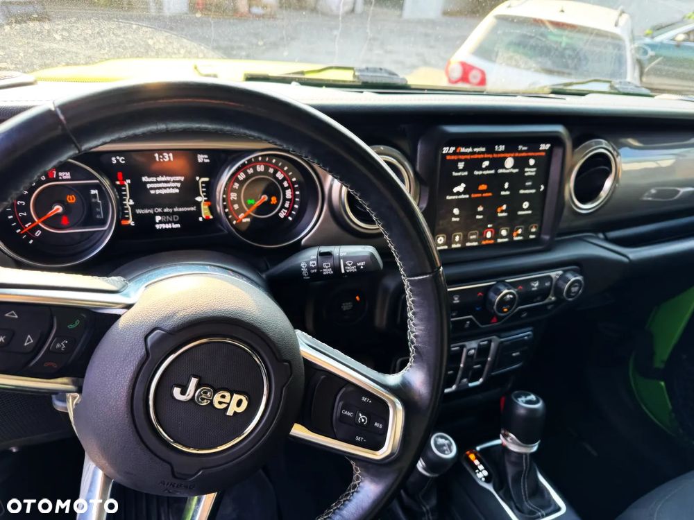 Jeep Wrangler 3.6 Unlim Sahara - 5