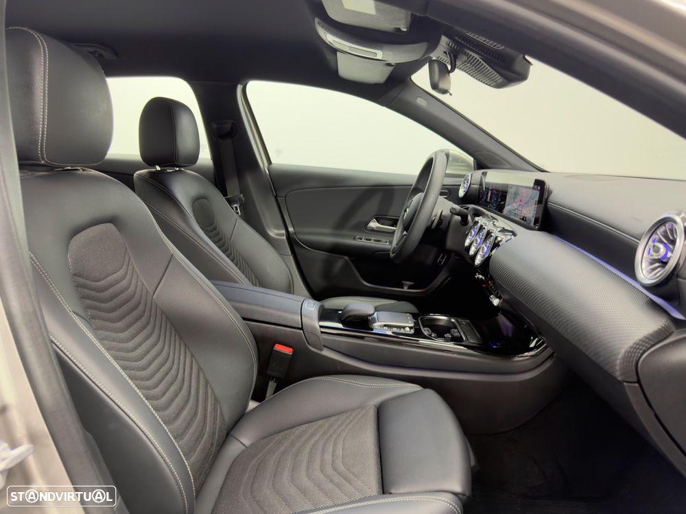 Mercedes-Benz A 250 e 8G-DCT Style - 17