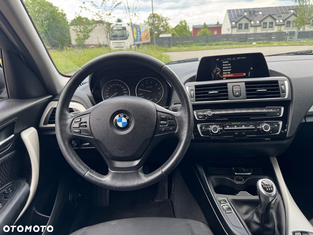 BMW Seria 1 118i Edition Metropolitan - 14