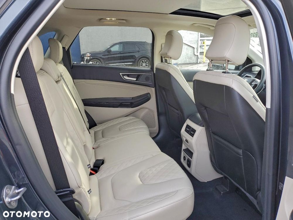 Ford Edge - 9
