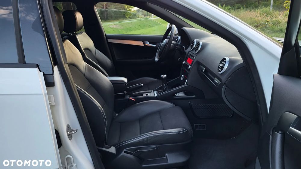 Audi A3 Sportback 2.0 TDI quattro S line Sportpaket plus - 19