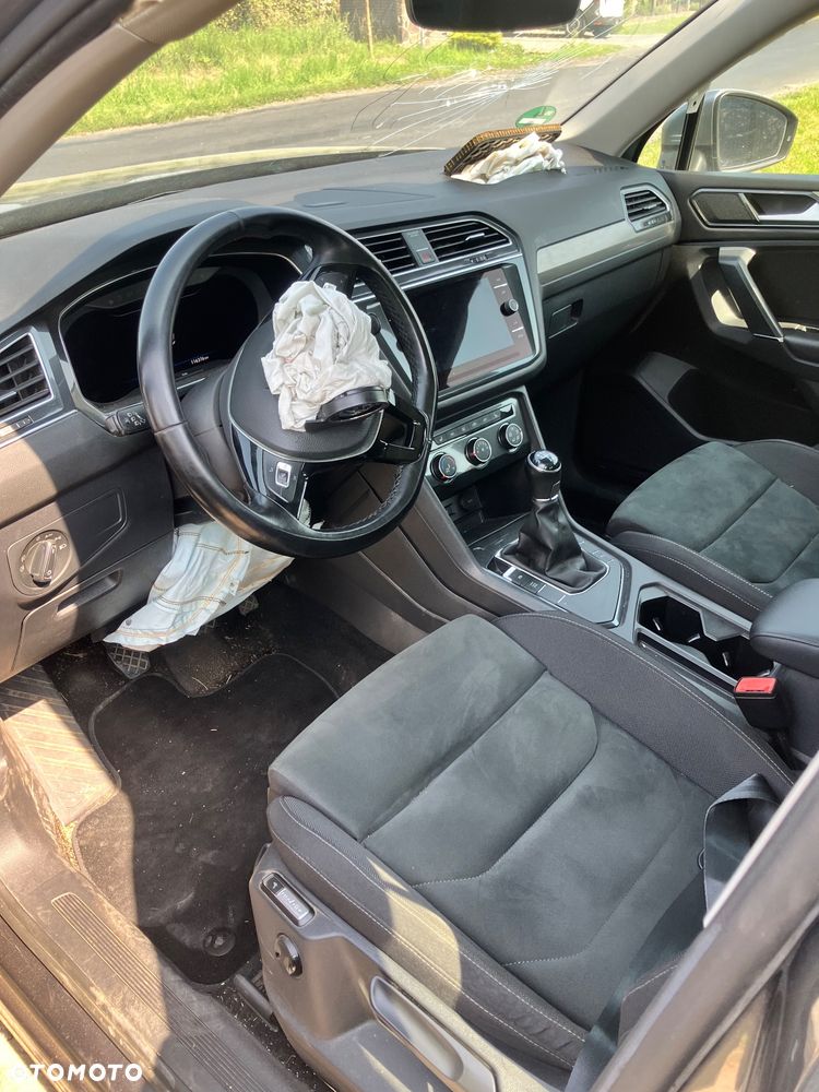 Volkswagen Tiguan Allspace 2.0 TDI SCR Life - 6
