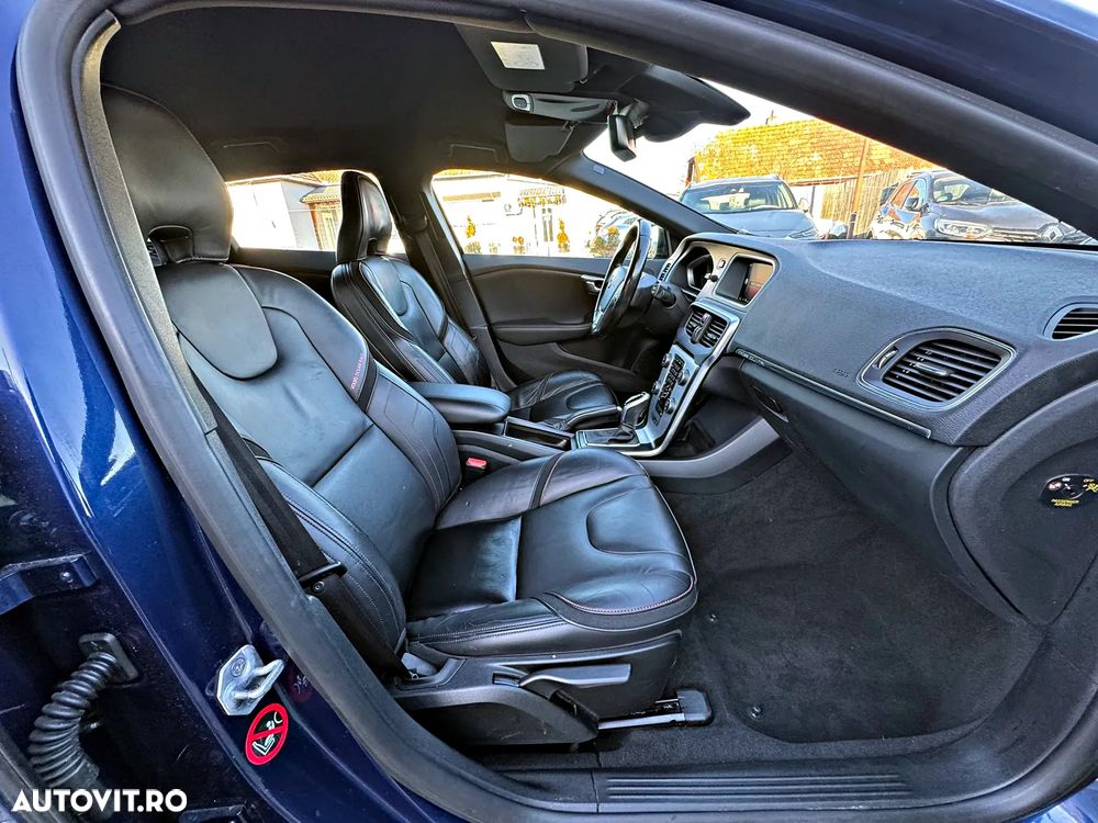 Volvo V40 Cross Country D3 Geartronic Ocean Race - 8