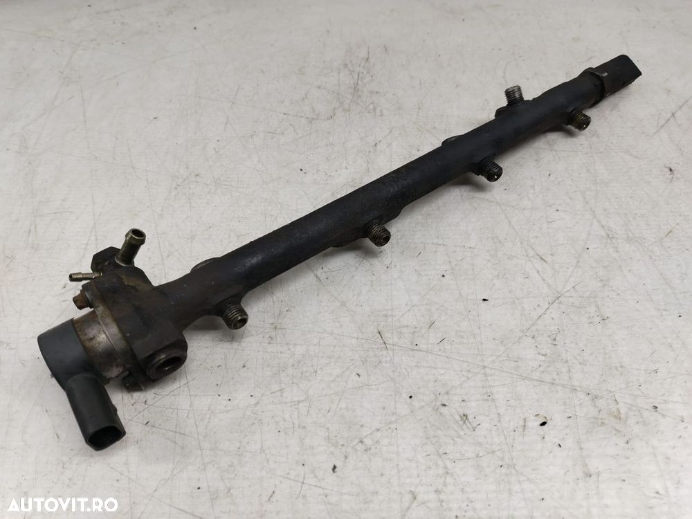 Rampa injectoare 2.2 cdi a6110700095 Mercedes-Benz Vito W638 [1996 - - 1