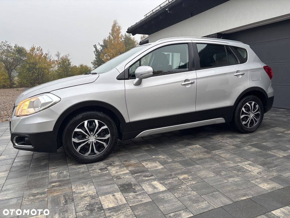 Suzuki S-Cross 2014 photo 4