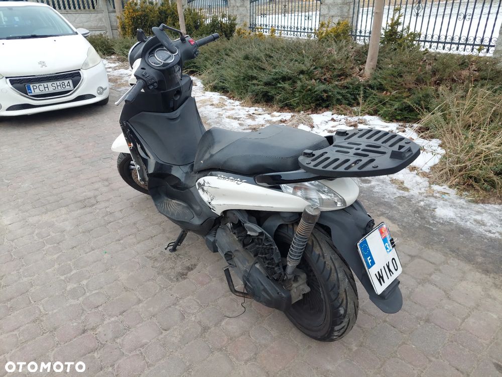 Piaggio Beverly - 4