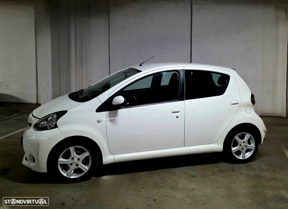 Toyota Aygo 1.0 Power Pack+AC+JLL+VSC - 3