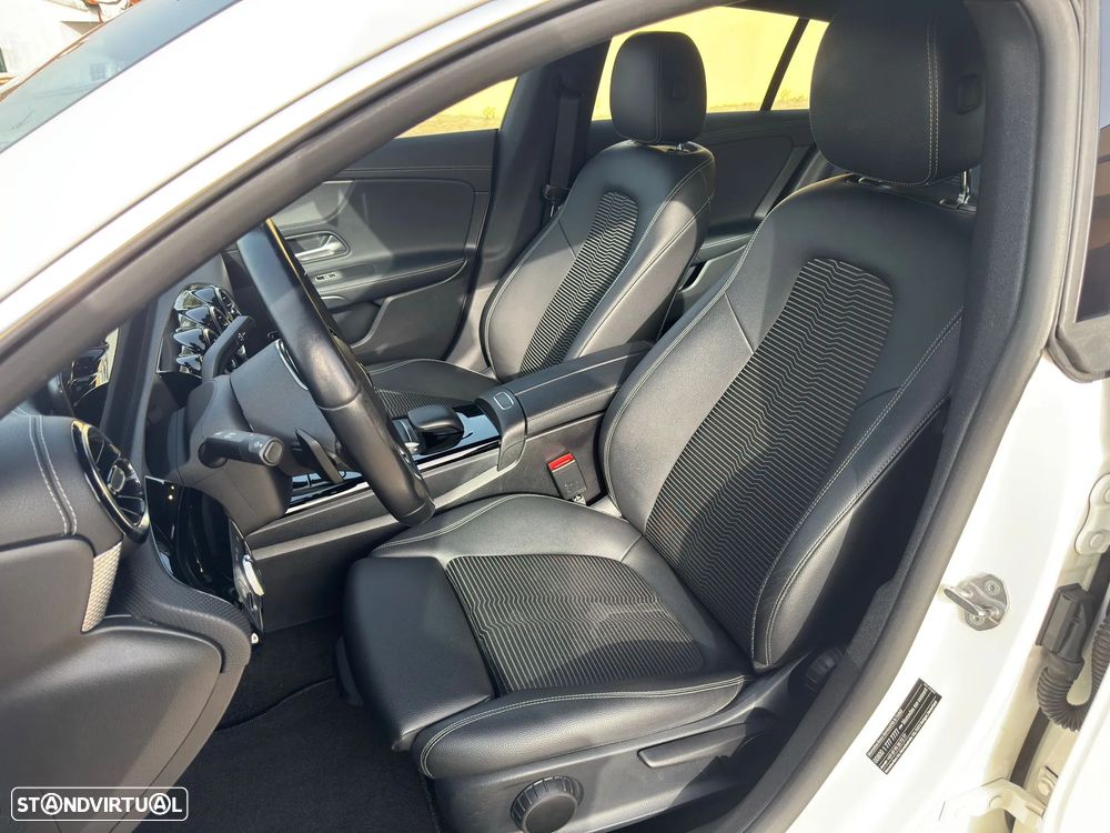 Mercedes-Benz CLA 180 d 7G-DCT Progressive - 13