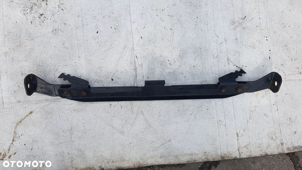 BELKA PODPÓRKA PRZEWODU RURKI PRZELEWU PALIWA MAN TGX  EURO 6 - 1