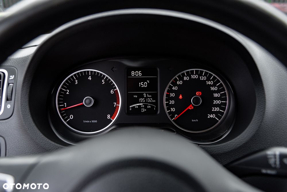 Volkswagen Polo 1.2 TSI Team - 31