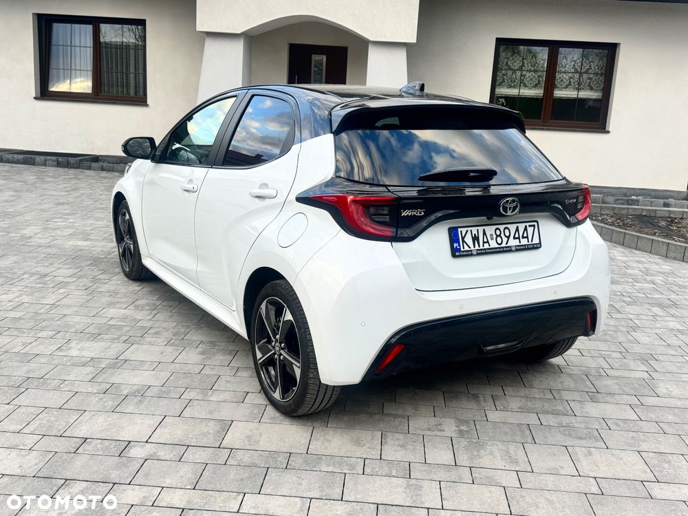 Toyota Yaris Hybrid 1.5 Executive - 9