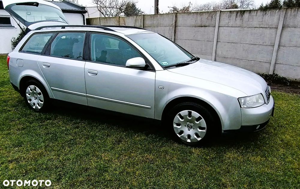 Audi A4 Avant - 15