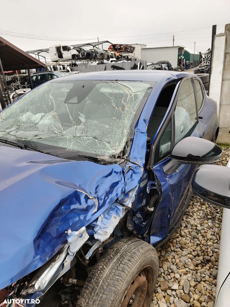 Dezmembrez Renault Clio V facelift an 2024 - 8