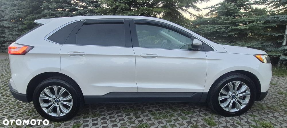 Ford Edge - 12
