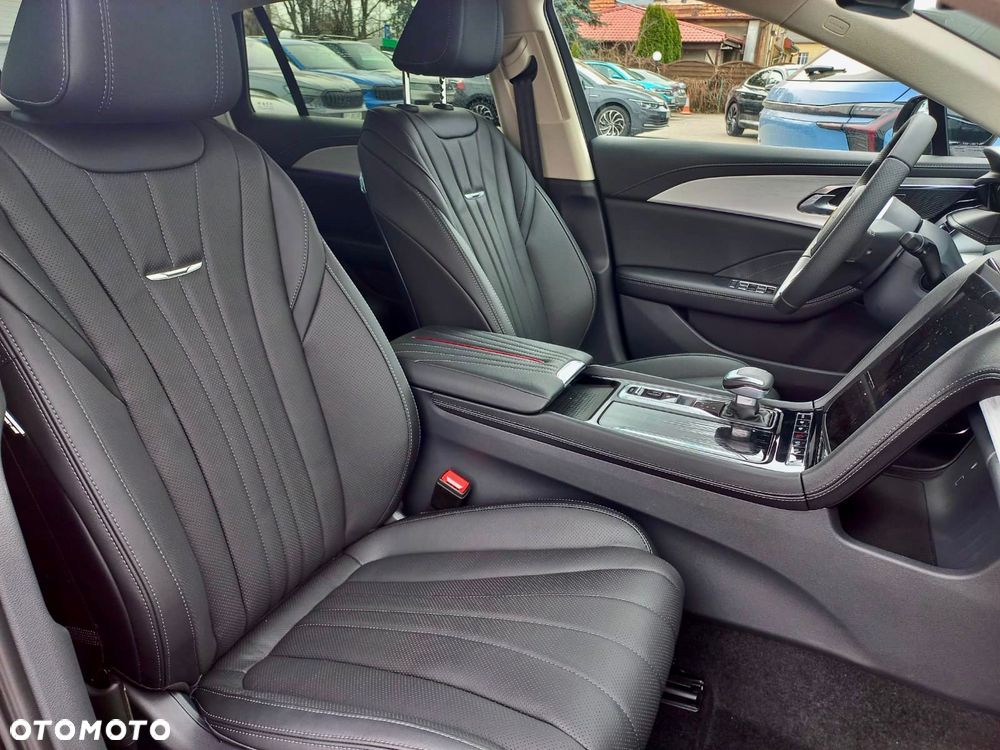 Hongqi H5 2.0T Deluxe - 11