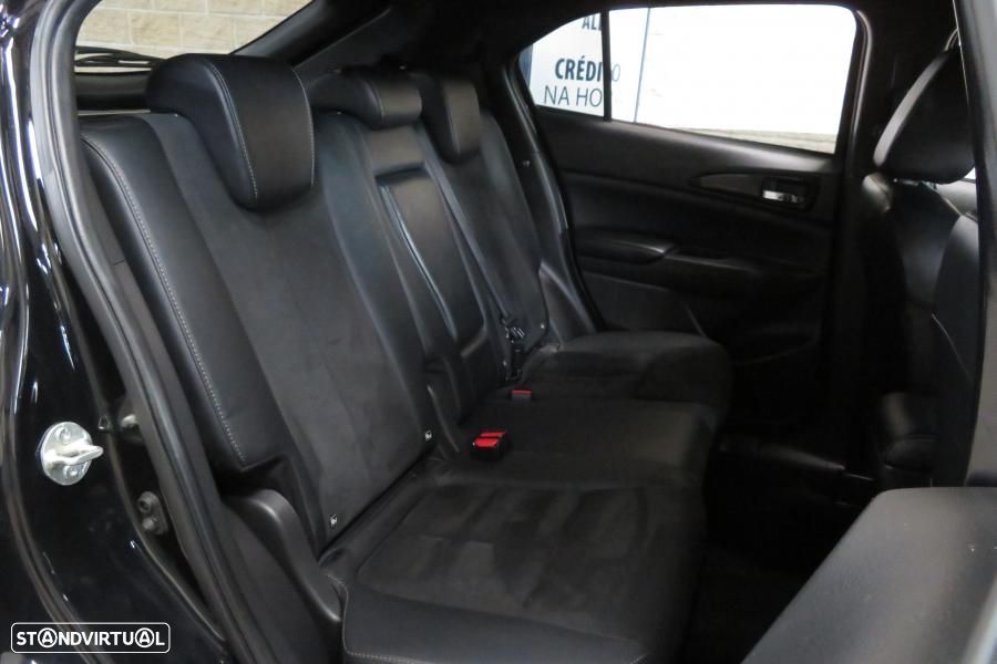 Mitsubishi Eclipse Cross 2.4 PHEV Black Edition - 13
