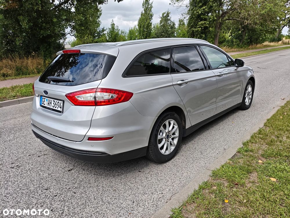 Ford Mondeo 2.0 TDCi STart-Stopp PowerShift-Aut Titanium - 3