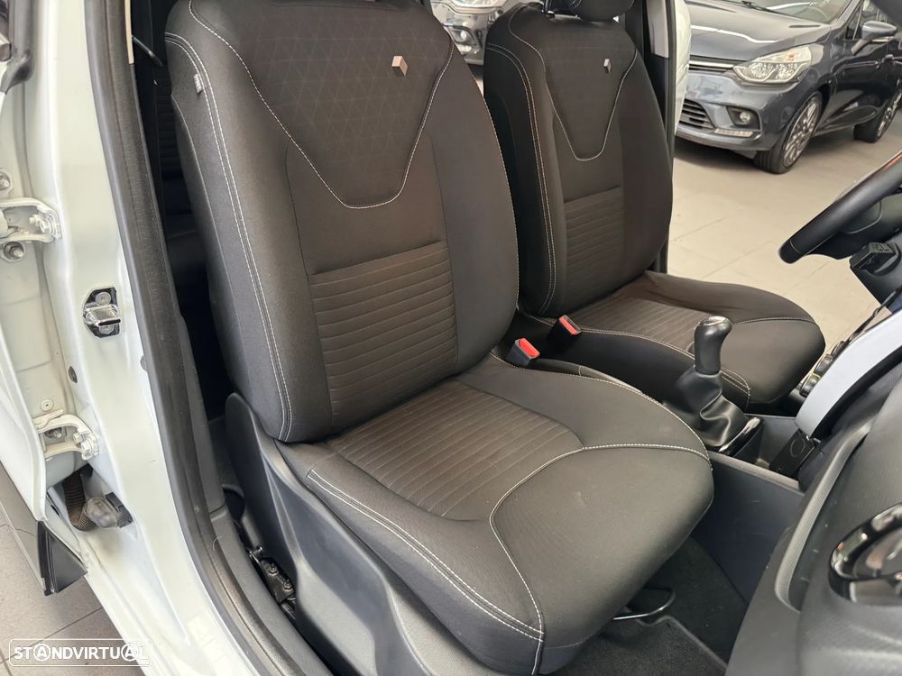 Renault Clio TCe 90 Limited - 20